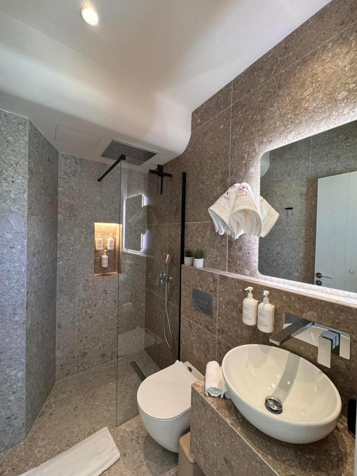 Vetus Vicinato Luxury Homes Rhodes City Eksteriør billede