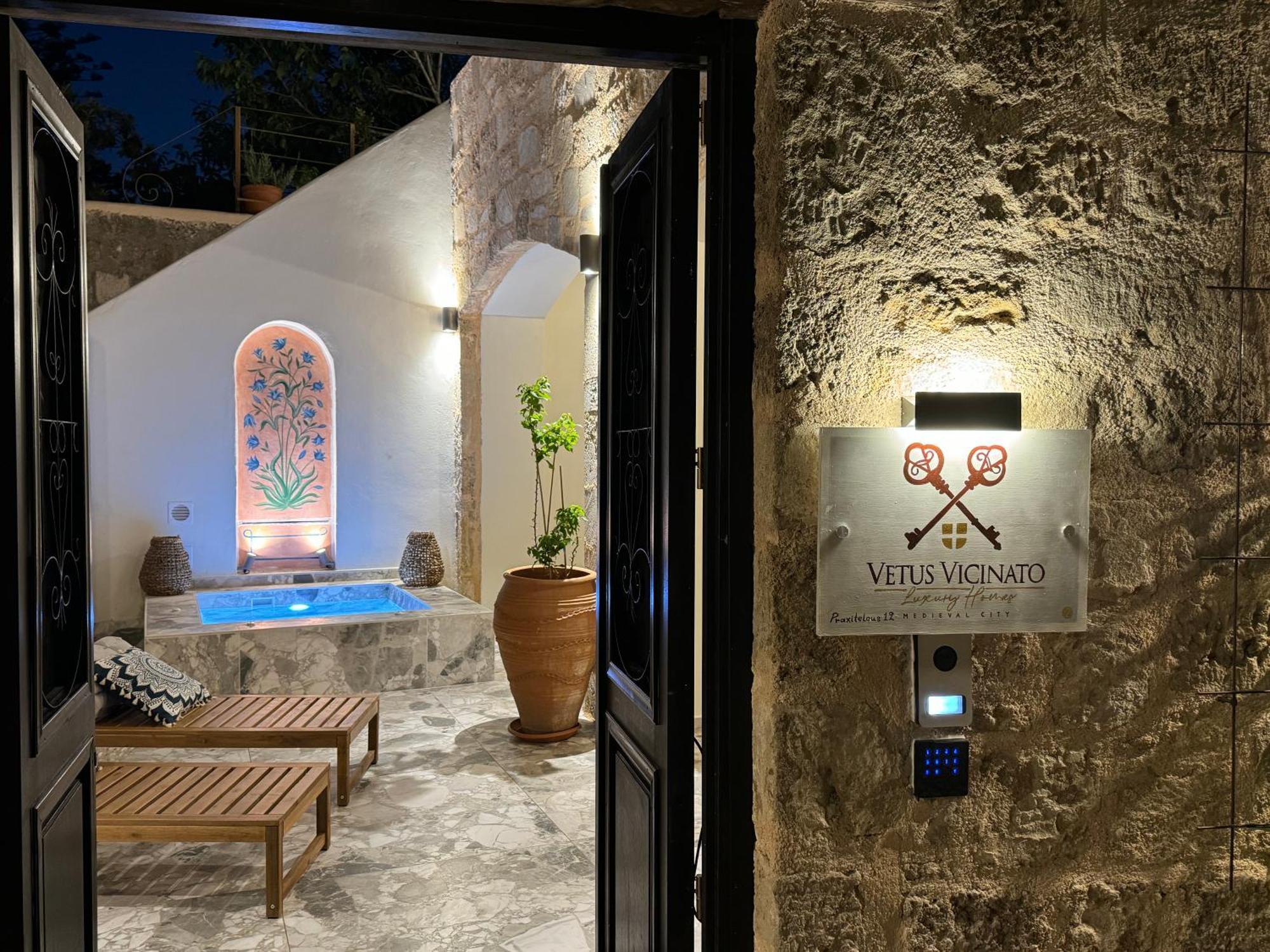 Vetus Vicinato Luxury Homes Rhodes City Eksteriør billede